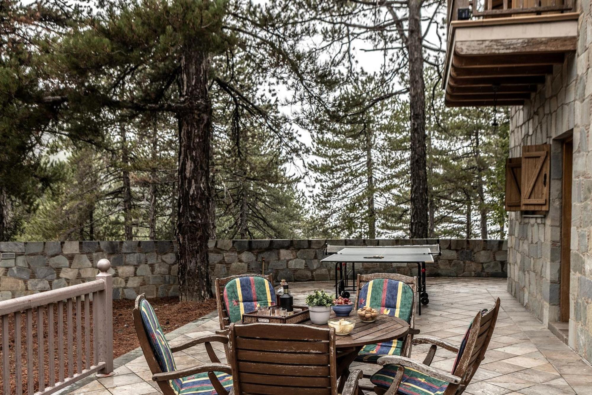 Troodos Mature Pine * Pedhoulas