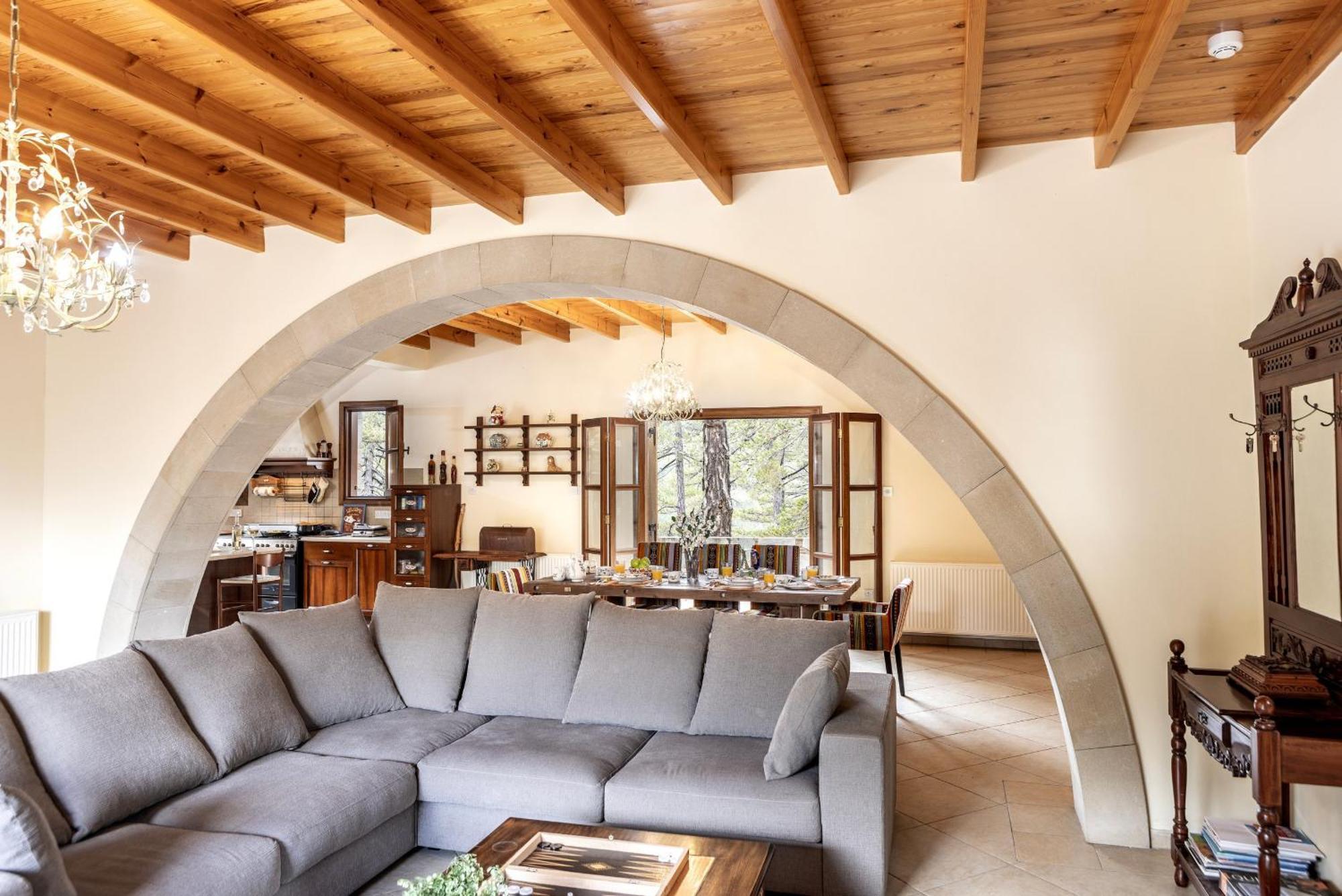 Troodos Mature Pine Villa *